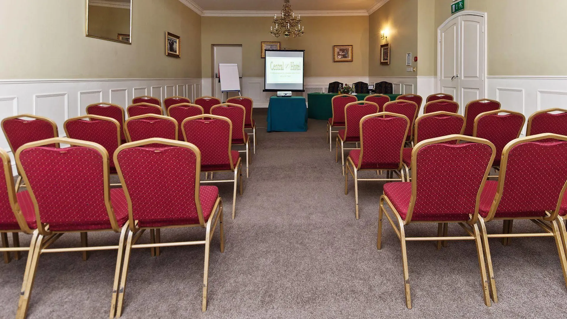 Central Hotel Dublin 3*,  Irlanda